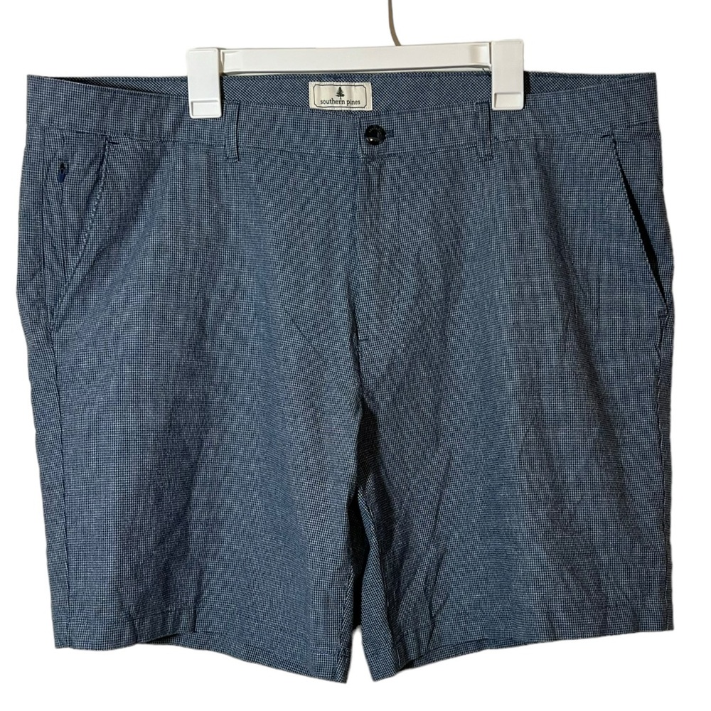 Southern Pines Blue Shorts Flat Front size 42